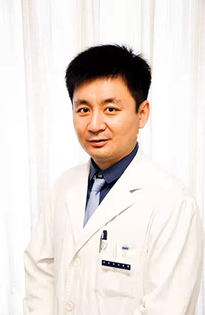 李  钧.png