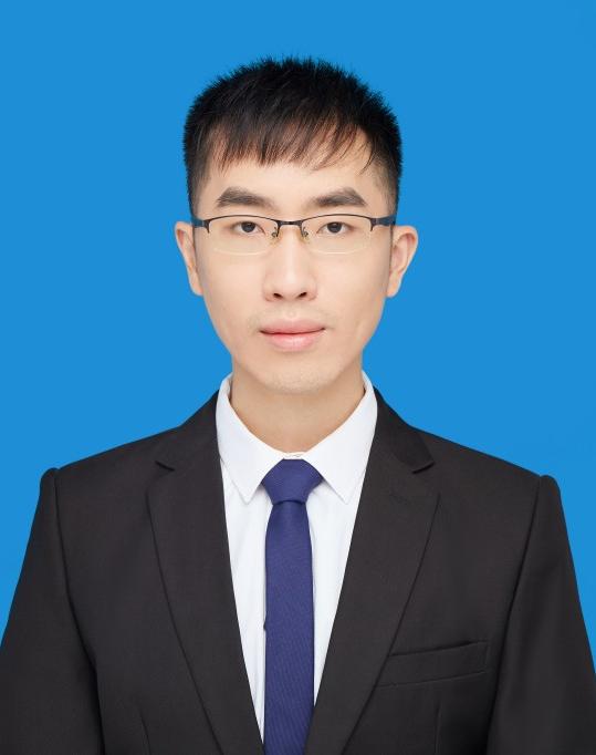 1741591255797342.jpg 莫嘉辉个人照片(1).jpg